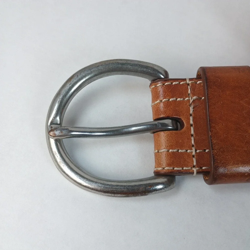 Vintage Lauren Ralph Lauren floral embossed leather belt Size SM Brown